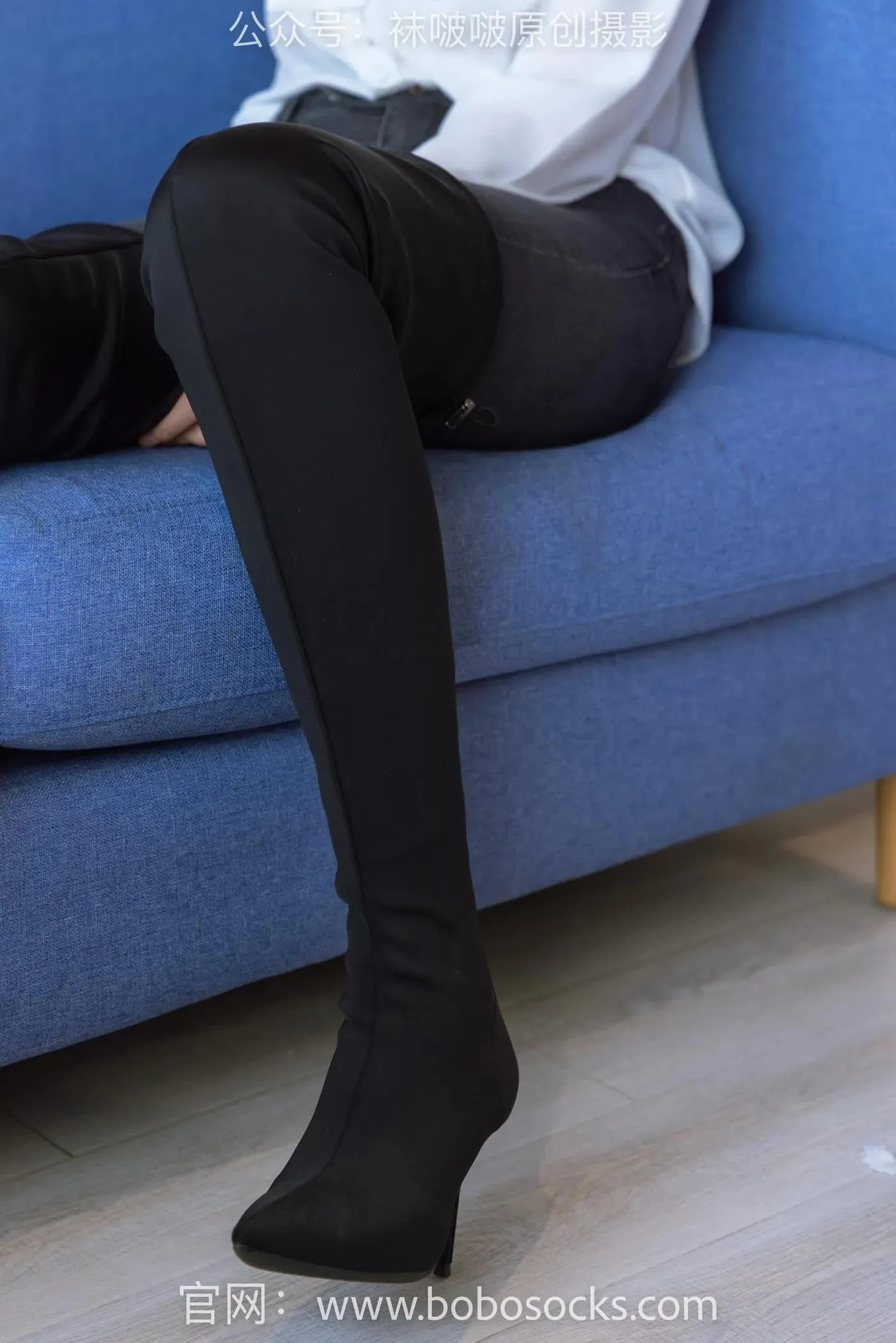 [BoBoSocks袜啵啵]NO.158 小甜豆-高跟长靴、白棉袜、裸足 [136P]插图4